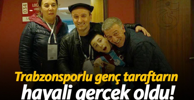 Otizmli Trabzonspor taraftarı Burak Kaya, hayali olan Trabzonspor başkanı Ahmet Ağaoğlu ile buluştu.