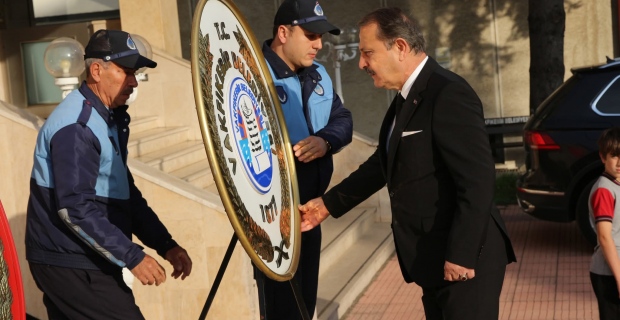 VAKFIKEBİR'DE 10. KASIM SAYGIYLA ANILDI!