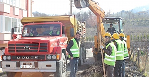 BEŞİKDÜZÜ’NDE DOĞALGAZ ÇALIŞMALARI BAŞLADI