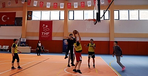 Vakfıkebir de basketbol turnuvası başladı!