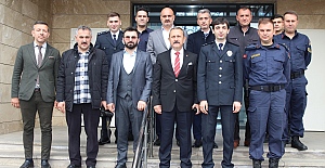 Başkan Koçal,Polisleri unutmadı!
